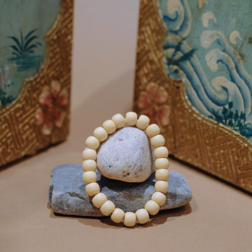 Milky Tibetan ivory jade bracelet